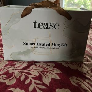 BRAND NEW tease smart heated mug kit!